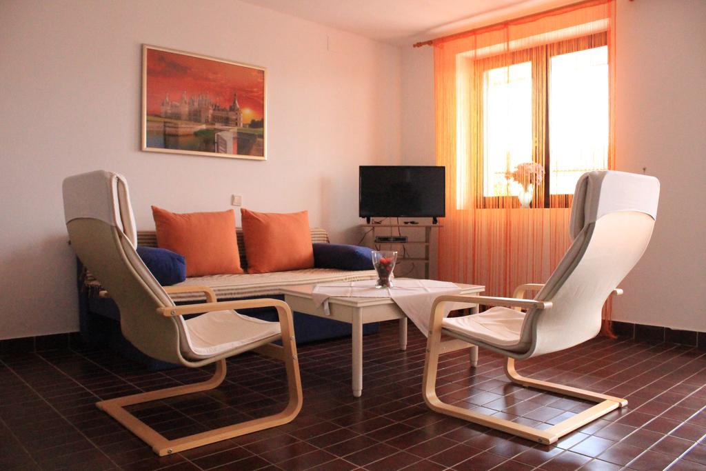 Apartments Baka Jelka Mandre Dış mekan fotoğraf