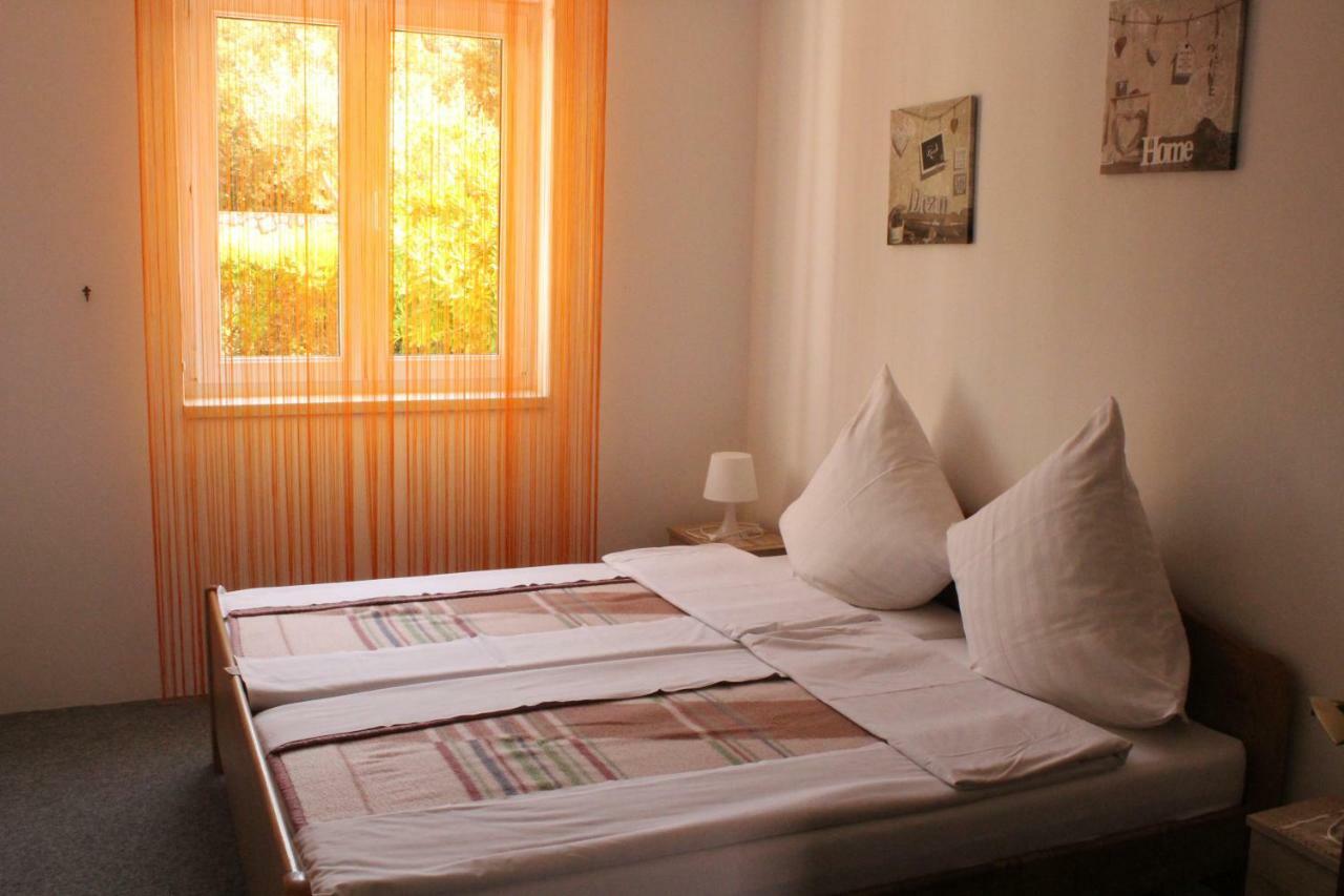 Apartments Baka Jelka Mandre Dış mekan fotoğraf