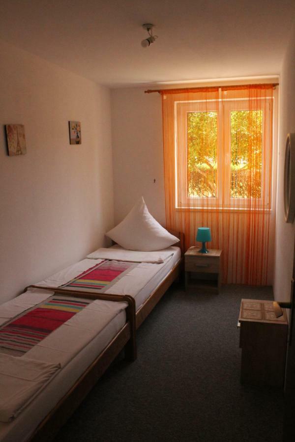 Apartments Baka Jelka Mandre Dış mekan fotoğraf