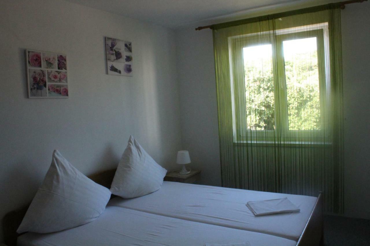 Apartments Baka Jelka Mandre Dış mekan fotoğraf